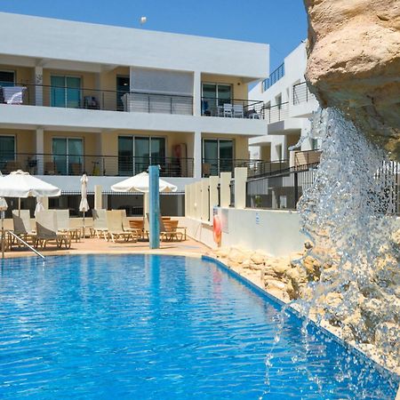Seabreeze Apartment 200M Away From The Sea Paralimni Exteriör bild